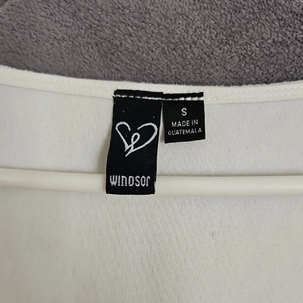 Windsor Sparkling White Long Sleeve Dress - Picture 2 of 6